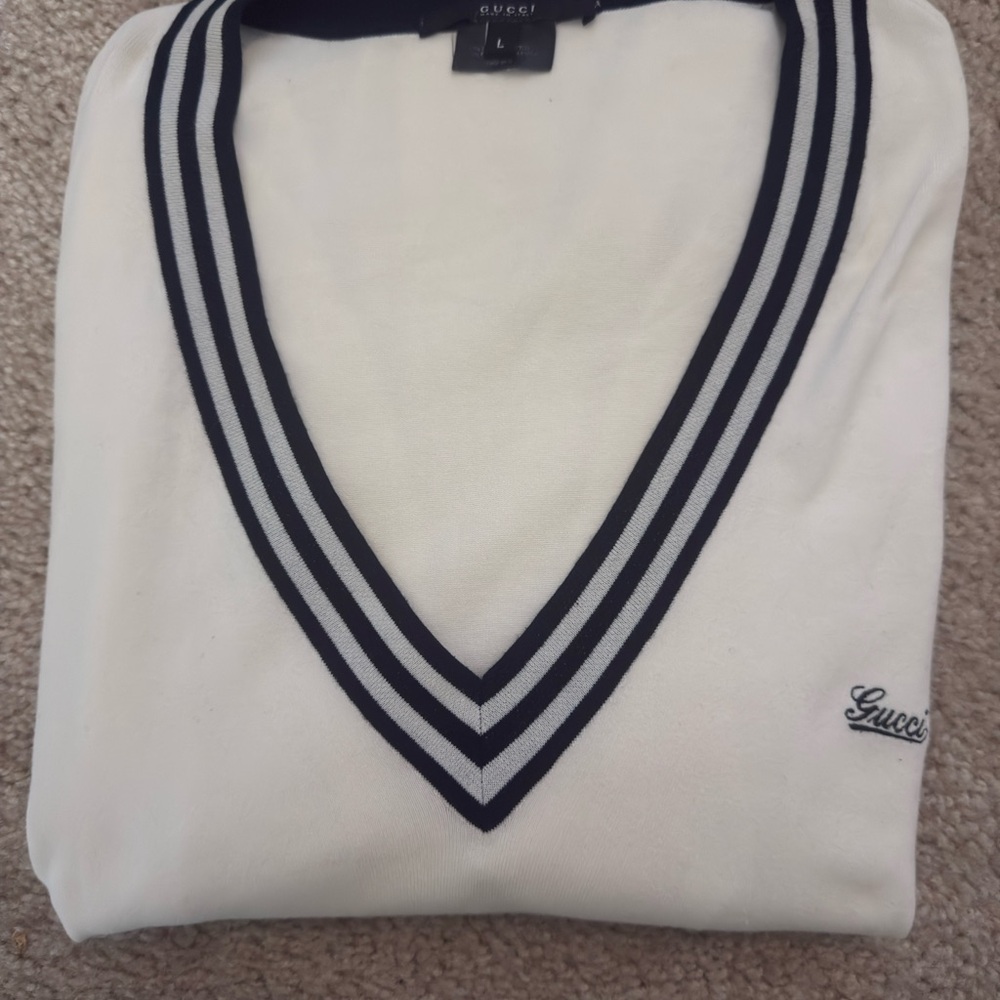 Gucci Men's Cream V-Neck Sweater with Navy Stripe Trim